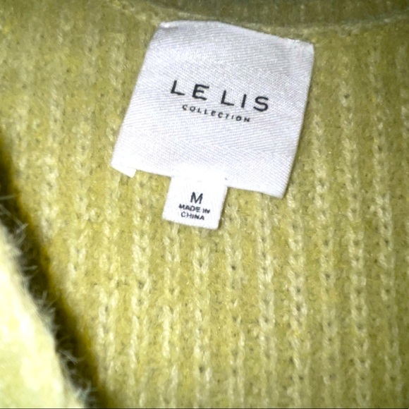 Le Lis cozy chartreuse sweater medium - Picture 3 of 3